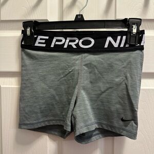 Nike Pro Heather Gray Training Shorts